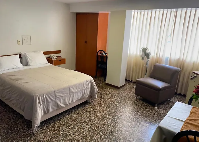 Hotel Plazza